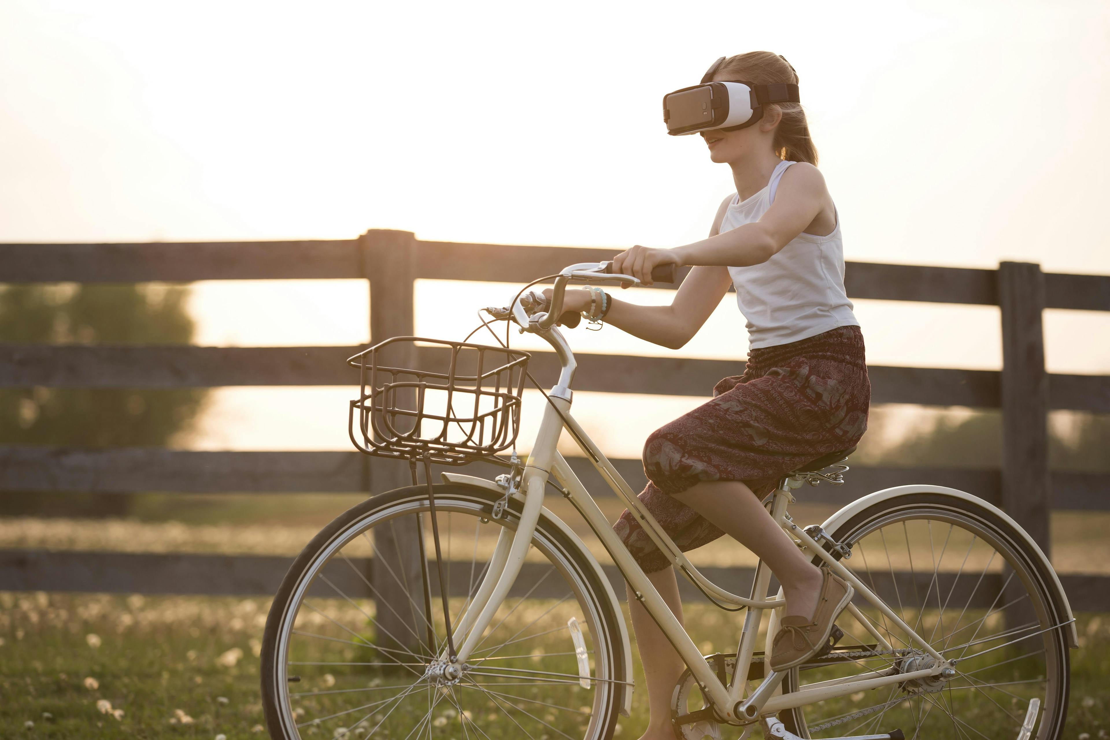 Cover Image for Virtual Reality