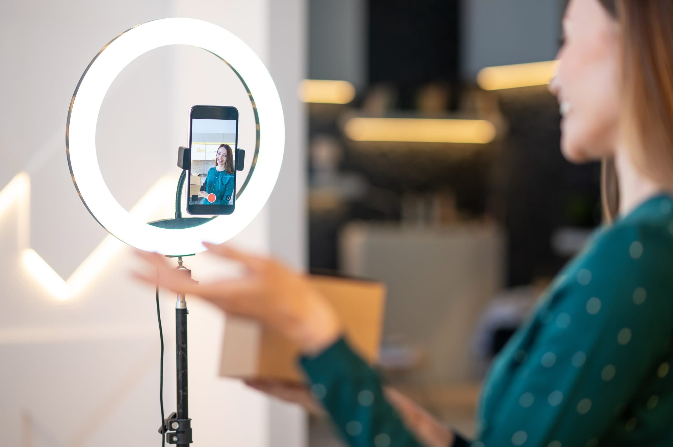 Cover Image for Die Uhr tickt<br>Es ist Zeit für TikTok